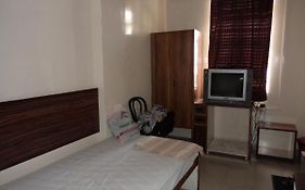 Hotel Embassy